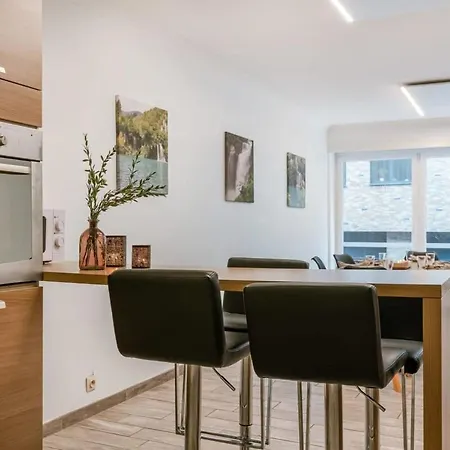 Spacious In The Center Of Daire *