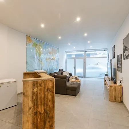 Apartment Spacious In The Center Of Ostend